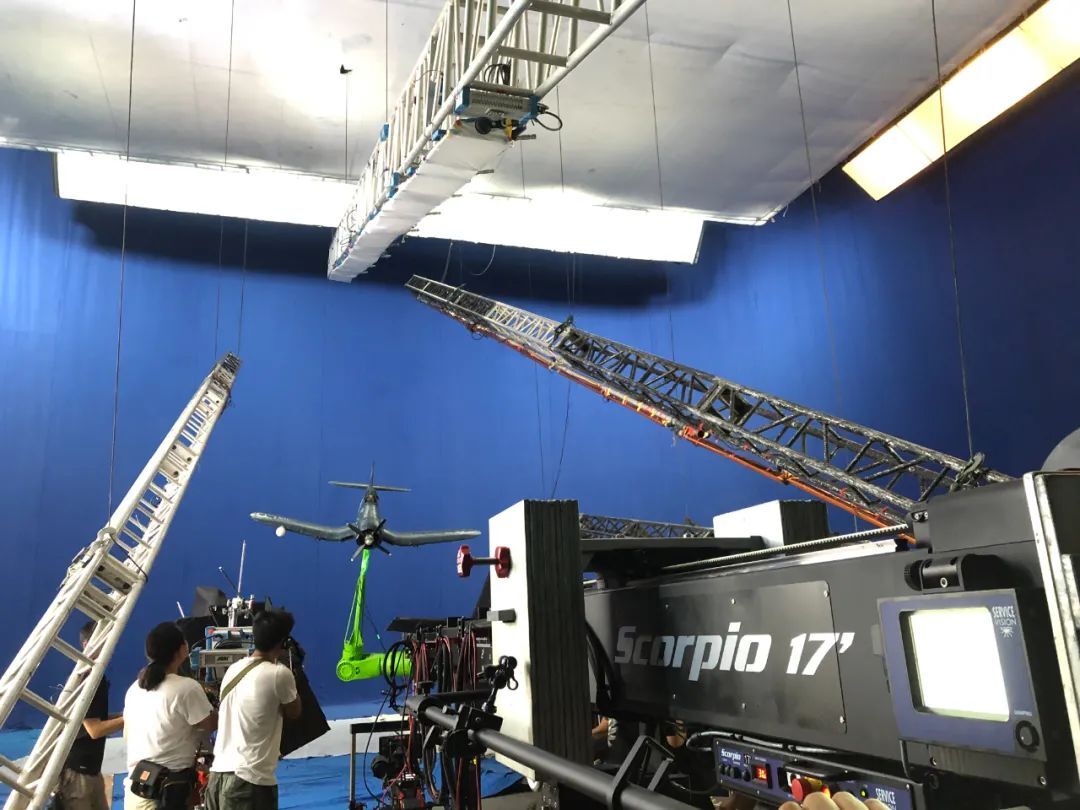 火力全开,天蝎17尺电子伸缩炮助力电影《金刚川》拍摄!