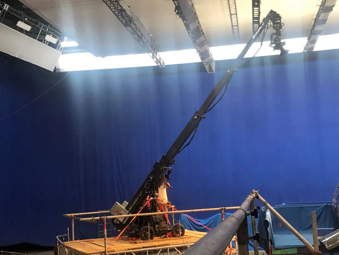 火力全开,天蝎17尺电子伸缩炮助力电影《金刚川》拍摄!